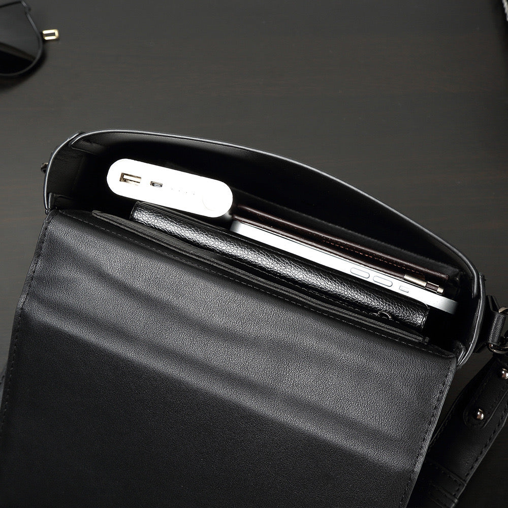 Azadin Crossbody Bag